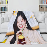 Carica l&#39;immagine nel visualizzatore Galleria, JYP Ent Twice 10th Taste of Love Cosplay Coperta in pile di flanella